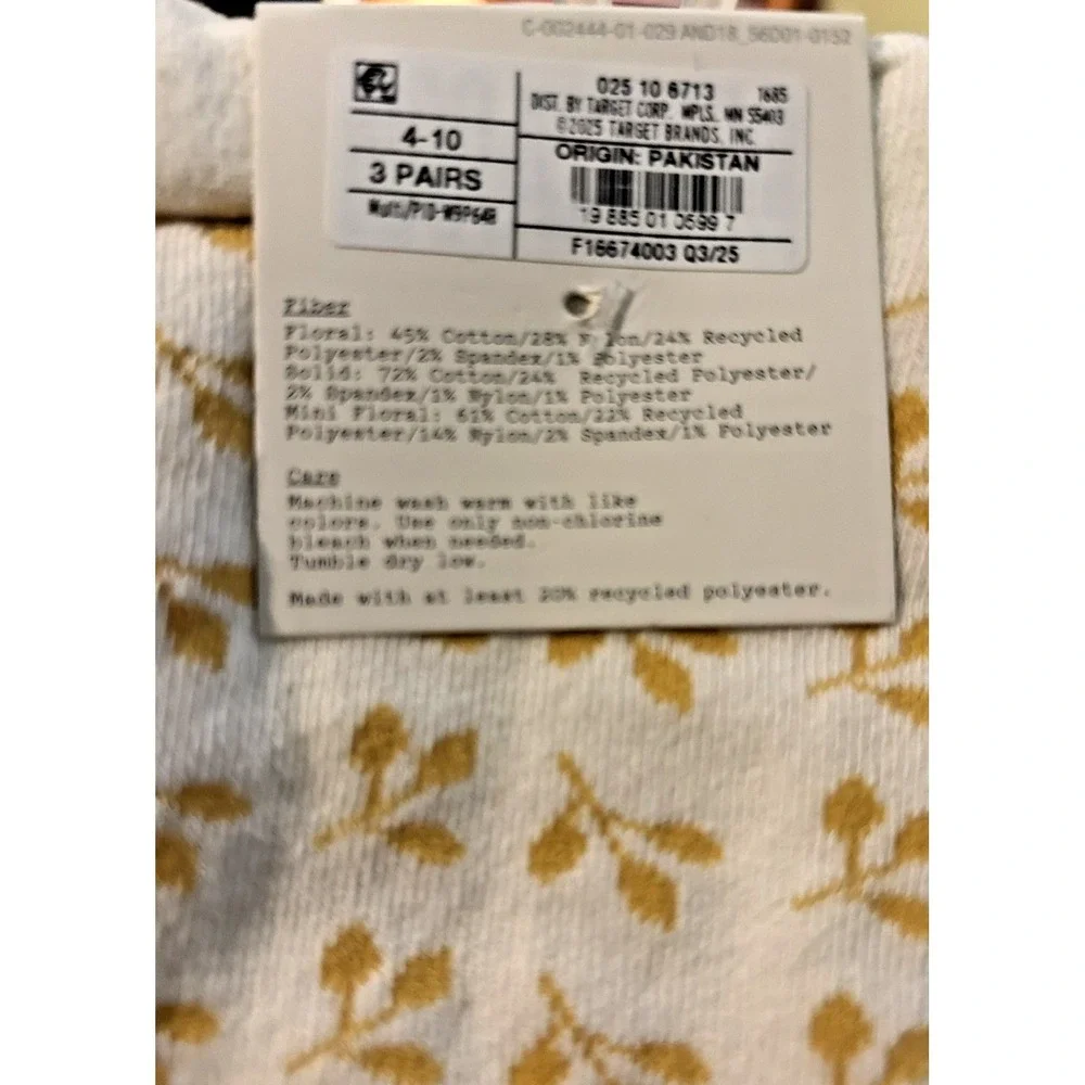 A New Day Women's 3-Pairs Cotton Blend Crew Socks w/ Large Flowers Size 4-10